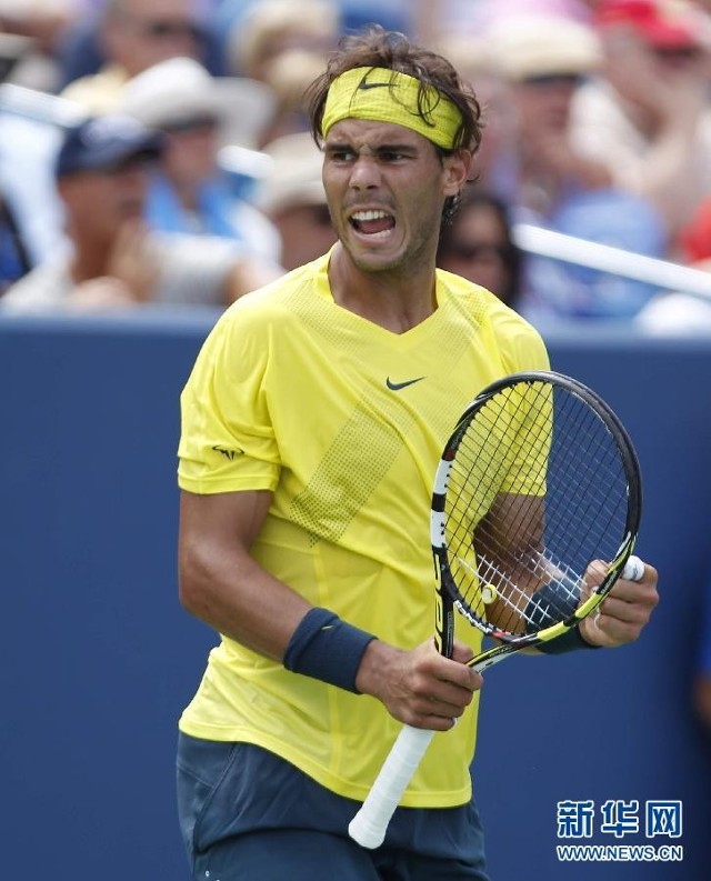 西班牙网球队力克世界网球队,纳达尔完成帽子戏法的简单介绍 西班牙网球队力克世界网球队,纳达尔完成帽子戏法的简单介绍