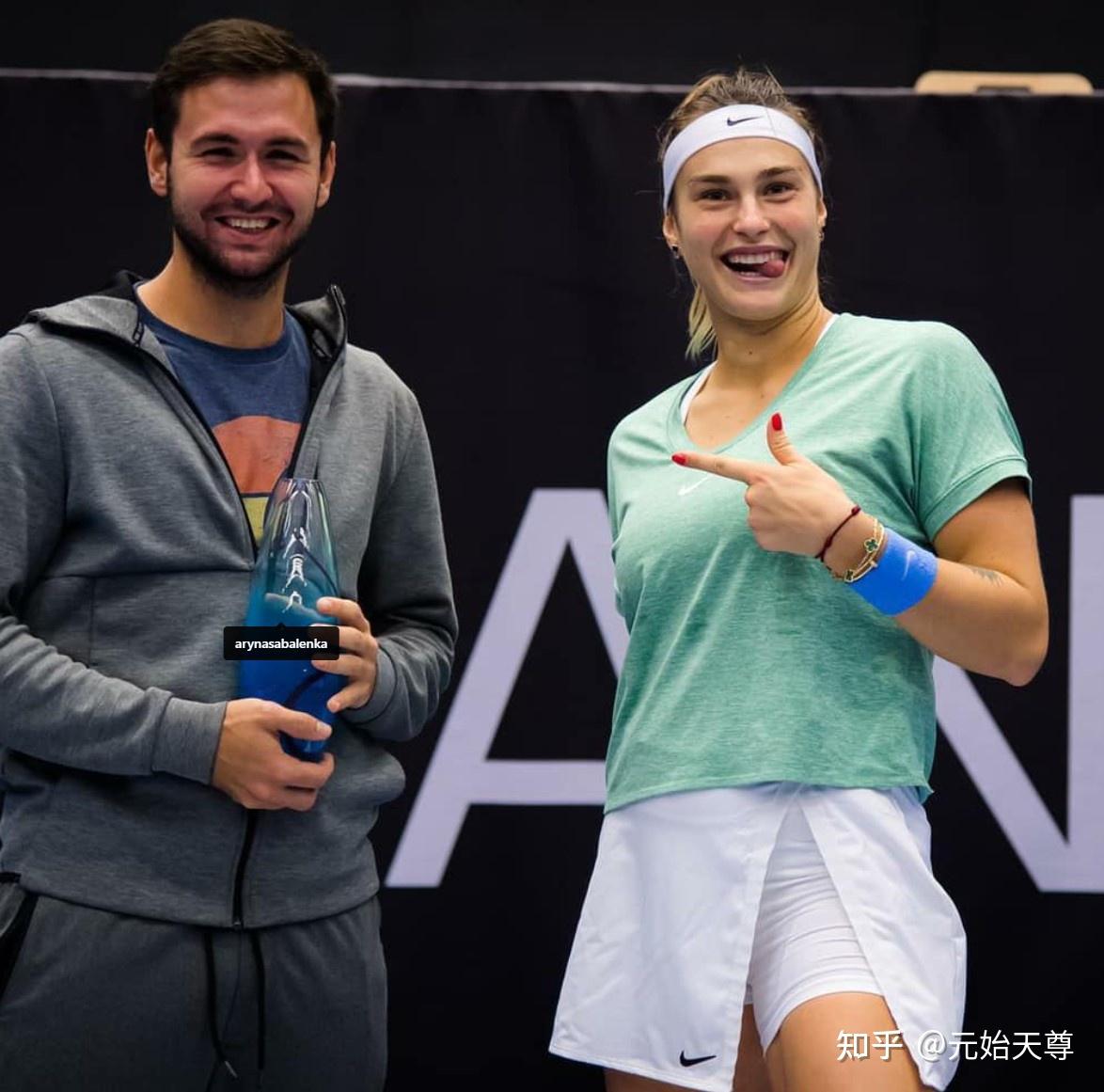 LOL电竞动态-美国网球队碾压西班牙网球队，穆雷统治全场的简单介绍