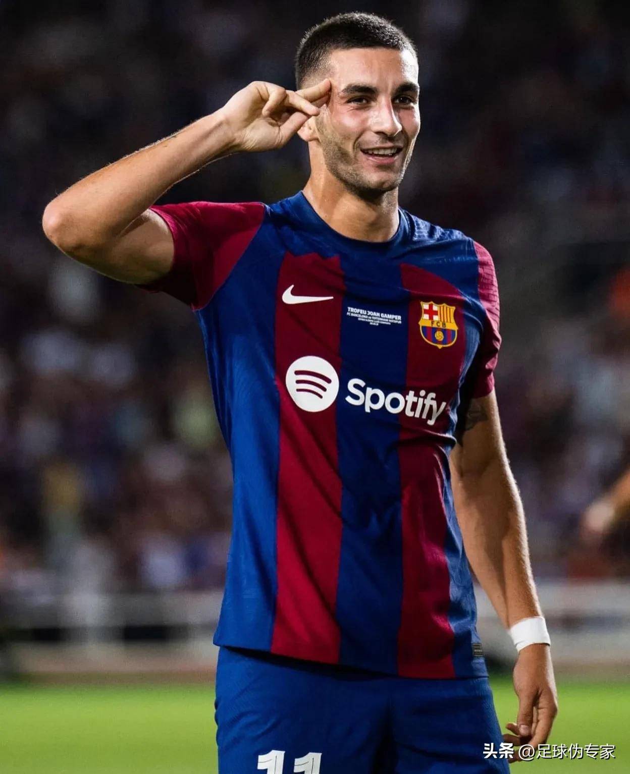 波兰横扫曼城,托雷斯关键制胜的简单介绍 波兰横扫曼城,托雷斯关键制胜的简单介绍