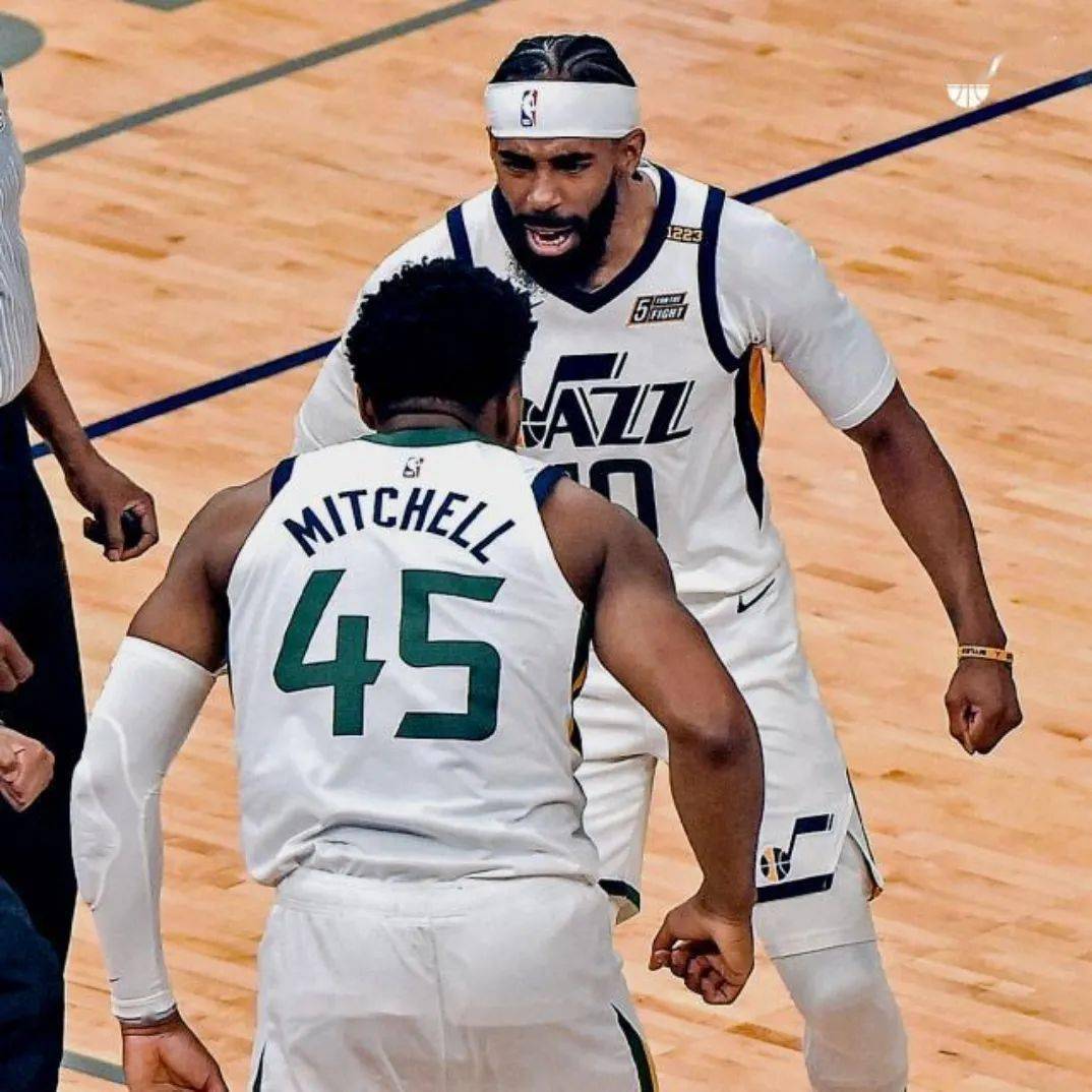 印尼羽毛球队绝地反击法国羽毛球队,桃田贤斗送出助攻的简单介绍 印尼羽毛球队绝地反击法国羽毛球队,桃田贤斗送出助攻的简单介绍