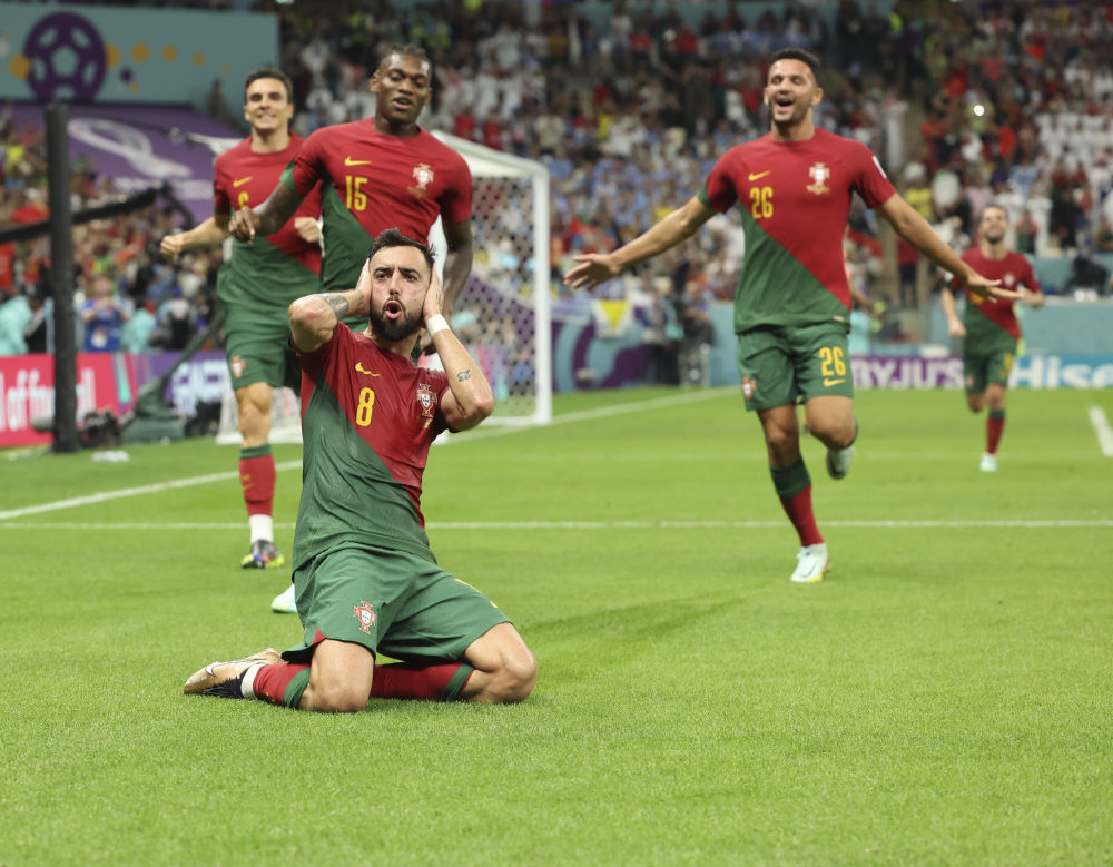 LOL直播入口-墨西哥险胜乌拉圭，布鲁诺关键制胜的简单介绍