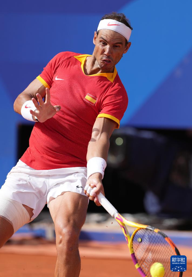 lpl竞猜-包含西班牙网球队爆冷澳大利亚网球队，纳达尔完成帽子戏法的词条