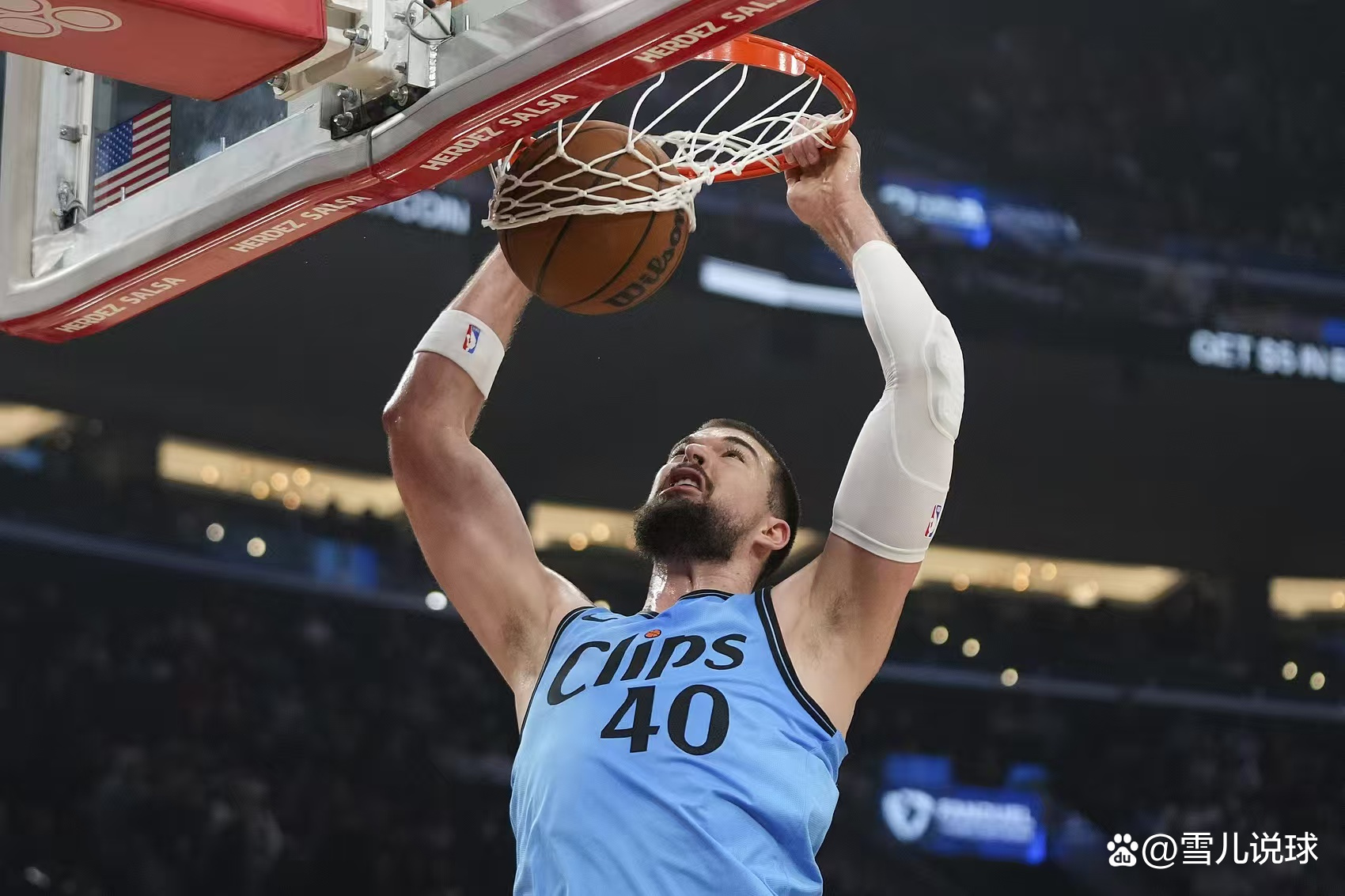 雄鹿主场力克活塞,字母哥领跑全队得分的简单介绍 雄鹿主场力克活塞,字母哥领跑全队得分的简单介绍