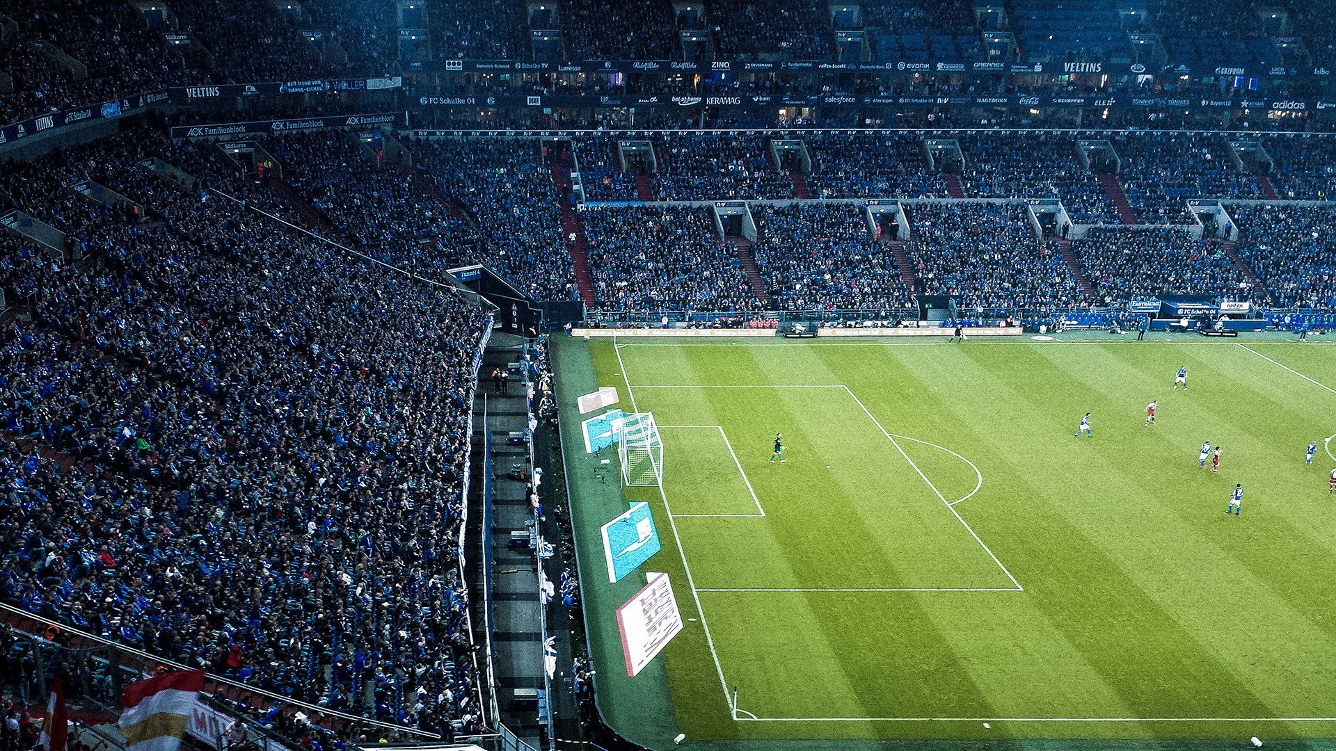 赛道上的冰与火，法比尼奥，F1年度争冠之夜的定盘星